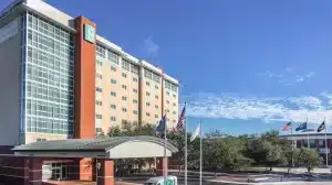 Embassy Suites by Hilton Charleston Airport Hotel & Convention Center